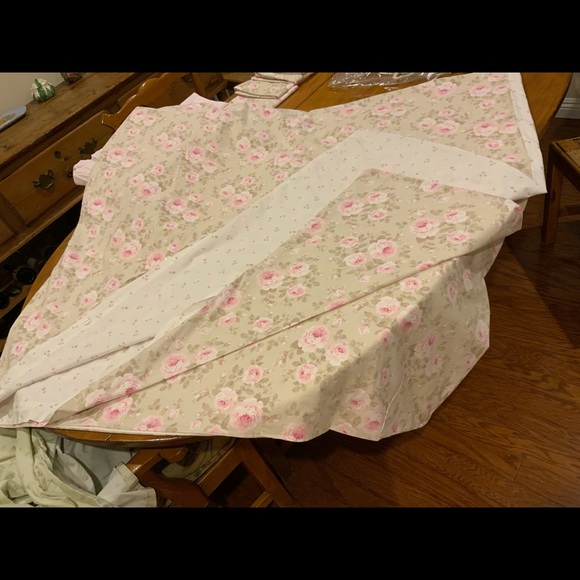 SOLD. DUPLICATE LISTING. - Picture 2 of 10